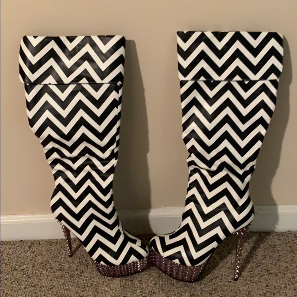Platform spiked heel boots